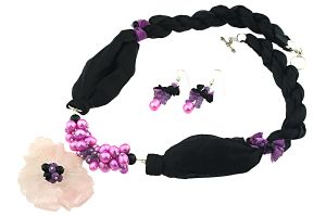 Set floare cuart roz, perle ciclam si matase naturala