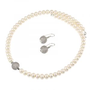Set perle naturale albe buton si rhinestone