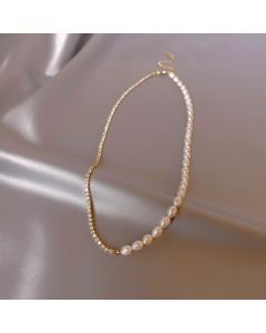 Colier "Pearls and sparkle" placat cu aur, perle naturale si cristale