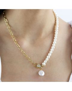 Colier "White Dream" din perle naturale si elemente placate cu aur