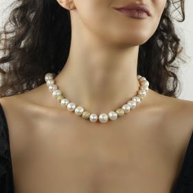 Colier din perle naturale albe, rhinestone si alama placata cu aur 18K