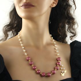 Colier fluturi din perle de Mallorca, perle naturale si elemente placate cu aur 18k