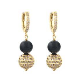 Cercei din perle de Mallorca, rhinestone si elemente placate cu aur 18k