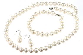 Set clasic perle naturale albe 6 - 8 mm A