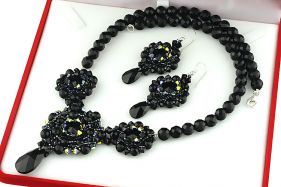 Set exclusivist din onix si cristale Swarovski - Demetra
